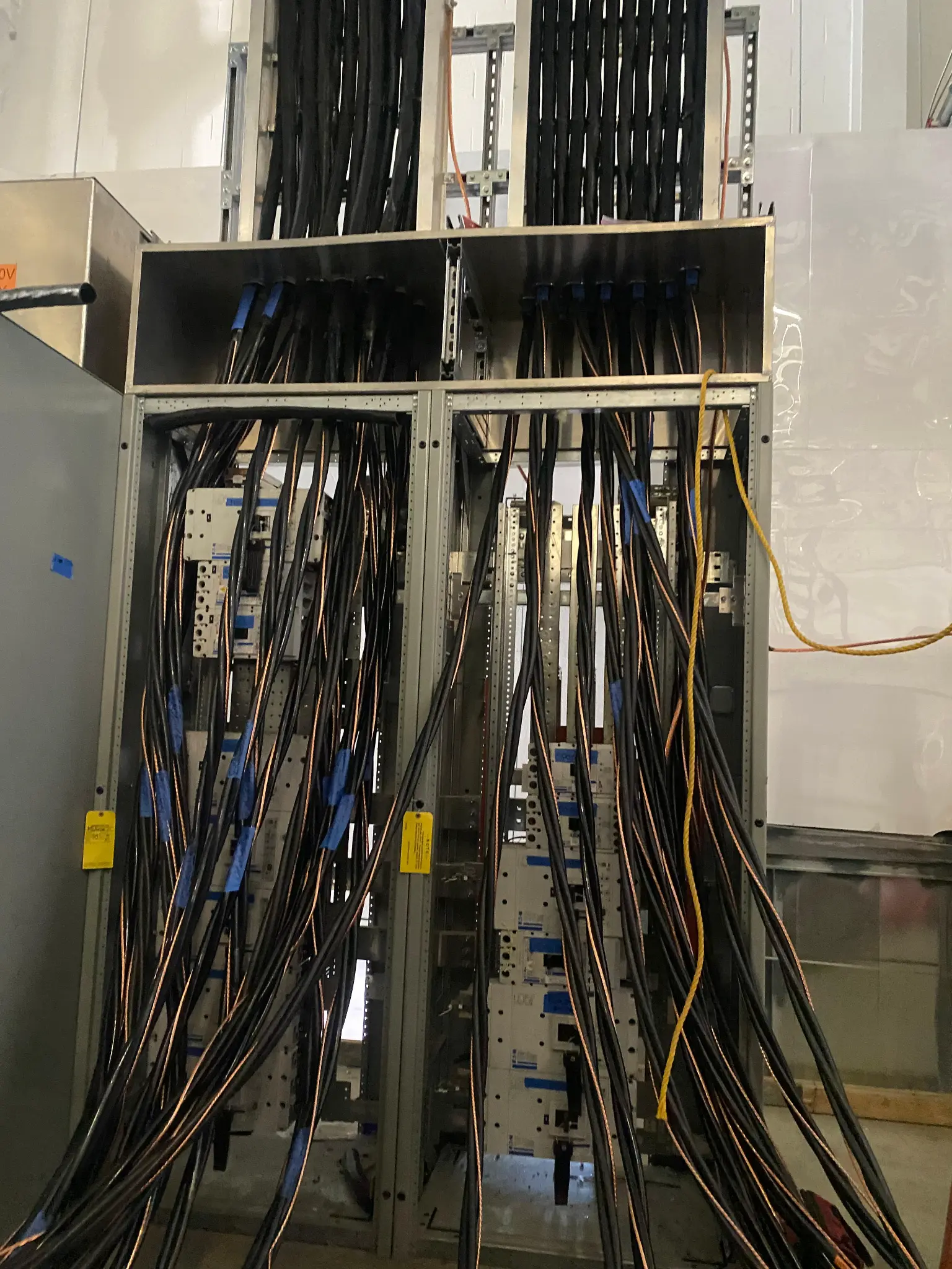 Industrial Bus Wiring & Cable Management